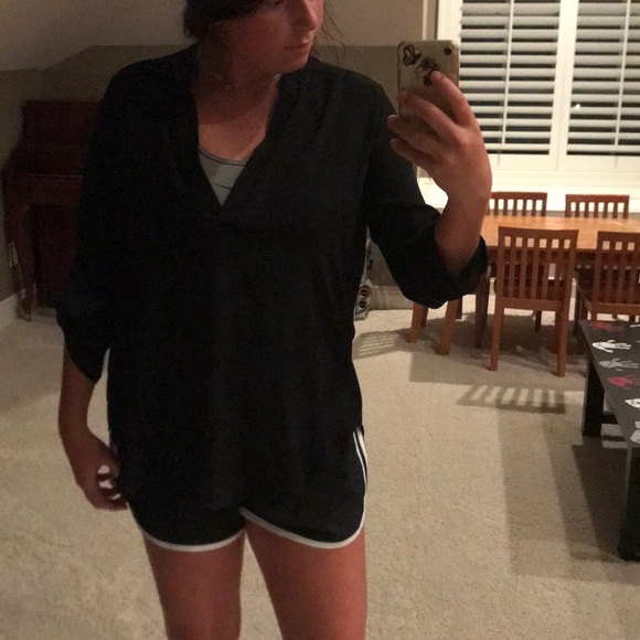 blouse - Picture 4 of 5